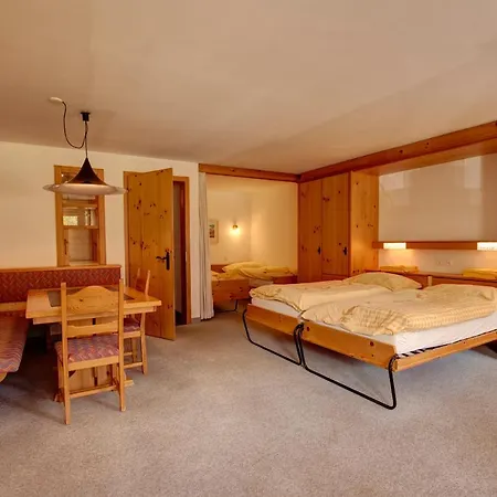 Chesa Munteratsch 1 1 2 Zimmewohnung 104 Typ D *