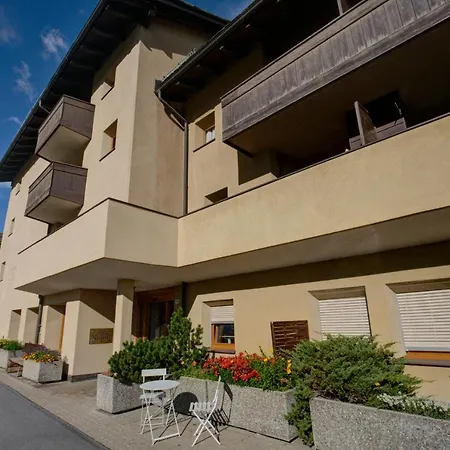 Chesa Munteratsch 1 1 2 Zimmewohnung 104 Typ D 公寓 席尔瓦普拉纳