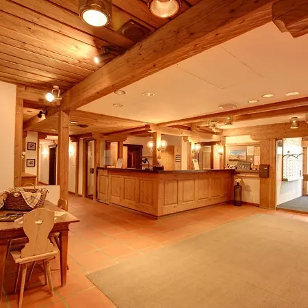 Chesa Munteratsch 1 1 2 Zimmewohnung 104 Typ D * 席尔瓦普拉纳