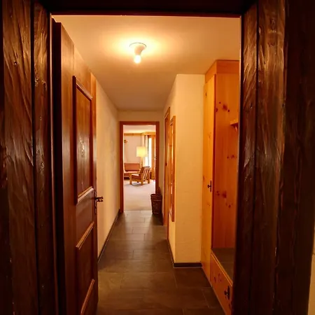 Chesa Munteratsch 1 1 2 Zimmewohnung 104 Typ D Апартаменты Сильваплана